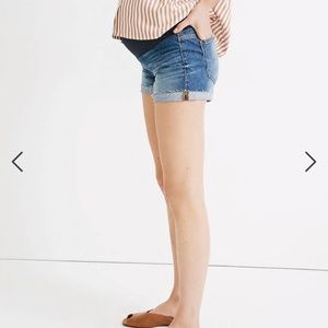 Madewell Maternity Denim Over-the-Belly Shorts in Burke Wash